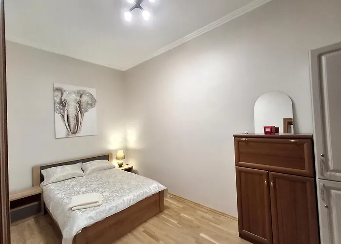 Milaapart Stteodor Lviv